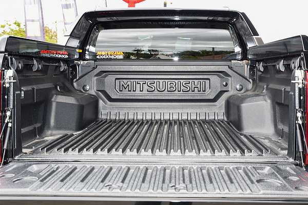 2025 Mitsubishi Triton GSR MV 4X4