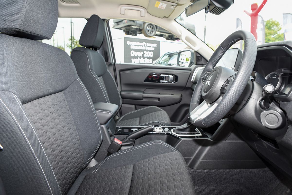 2025 Mitsubishi Triton GLS MV 4X4