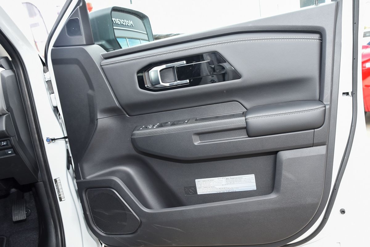 2025 Mitsubishi Triton GLS MV 4X4