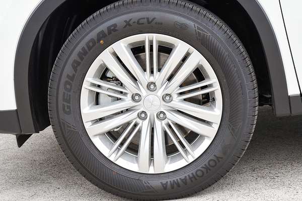 2024 Mitsubishi Outlander PHEV ES ZM