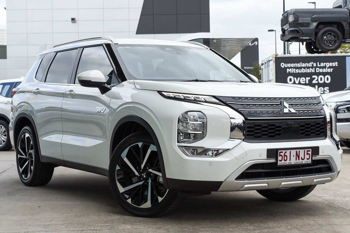 2024 Mitsubishi Outlander PHEV Aspire ZM