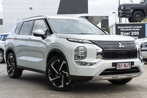 2024 Mitsubishi Outlander PHEV Aspire ZM