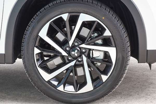 2024 Mitsubishi Outlander PHEV Aspire ZM