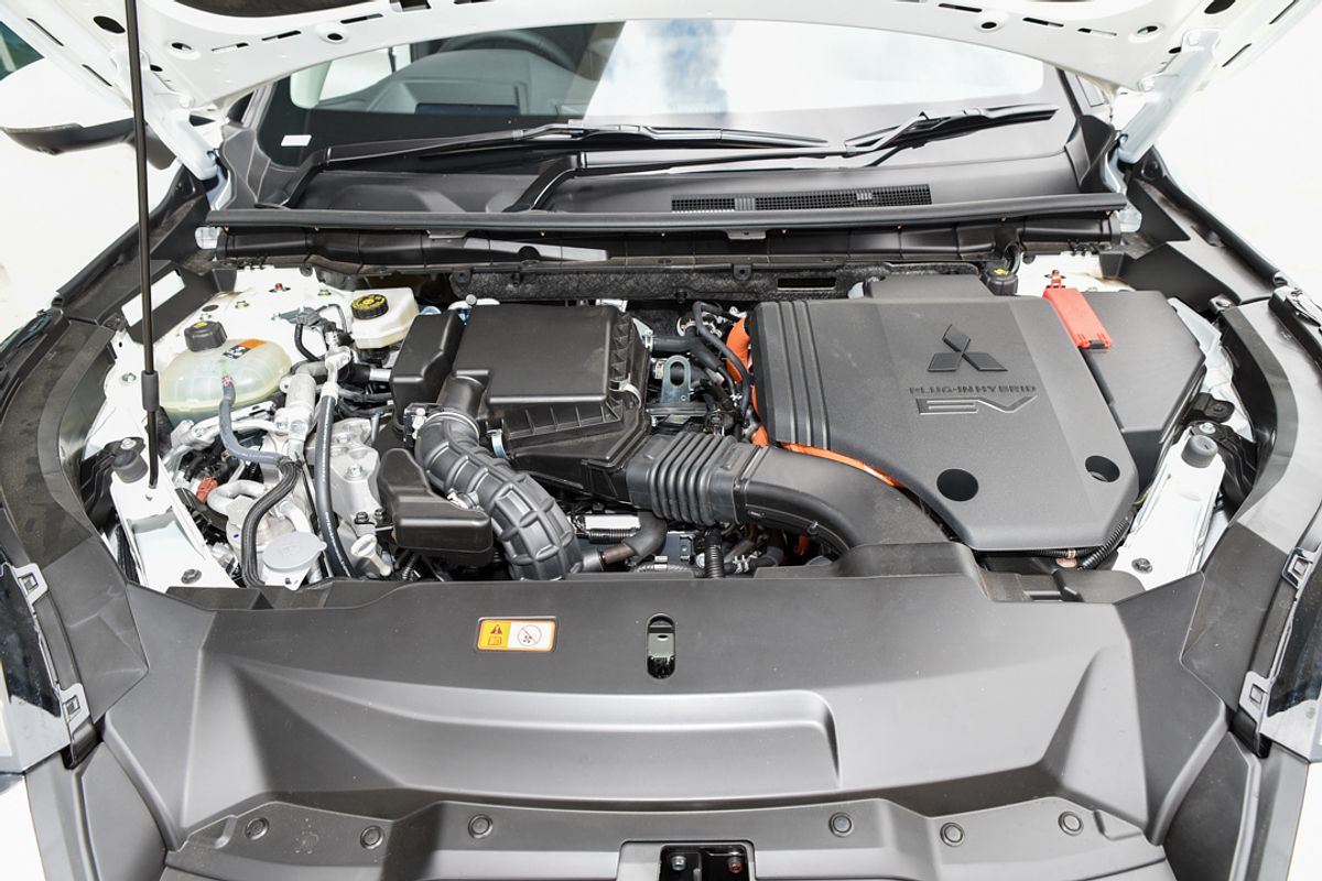 2024 Mitsubishi Outlander PHEV Aspire ZM