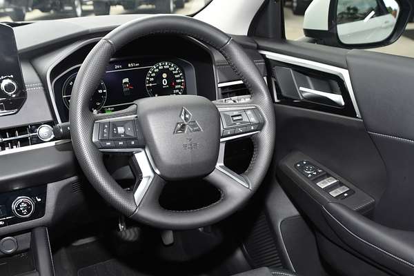 2024 Mitsubishi Outlander PHEV Aspire ZM