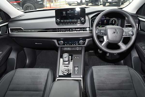 2024 Mitsubishi Outlander PHEV Aspire ZM