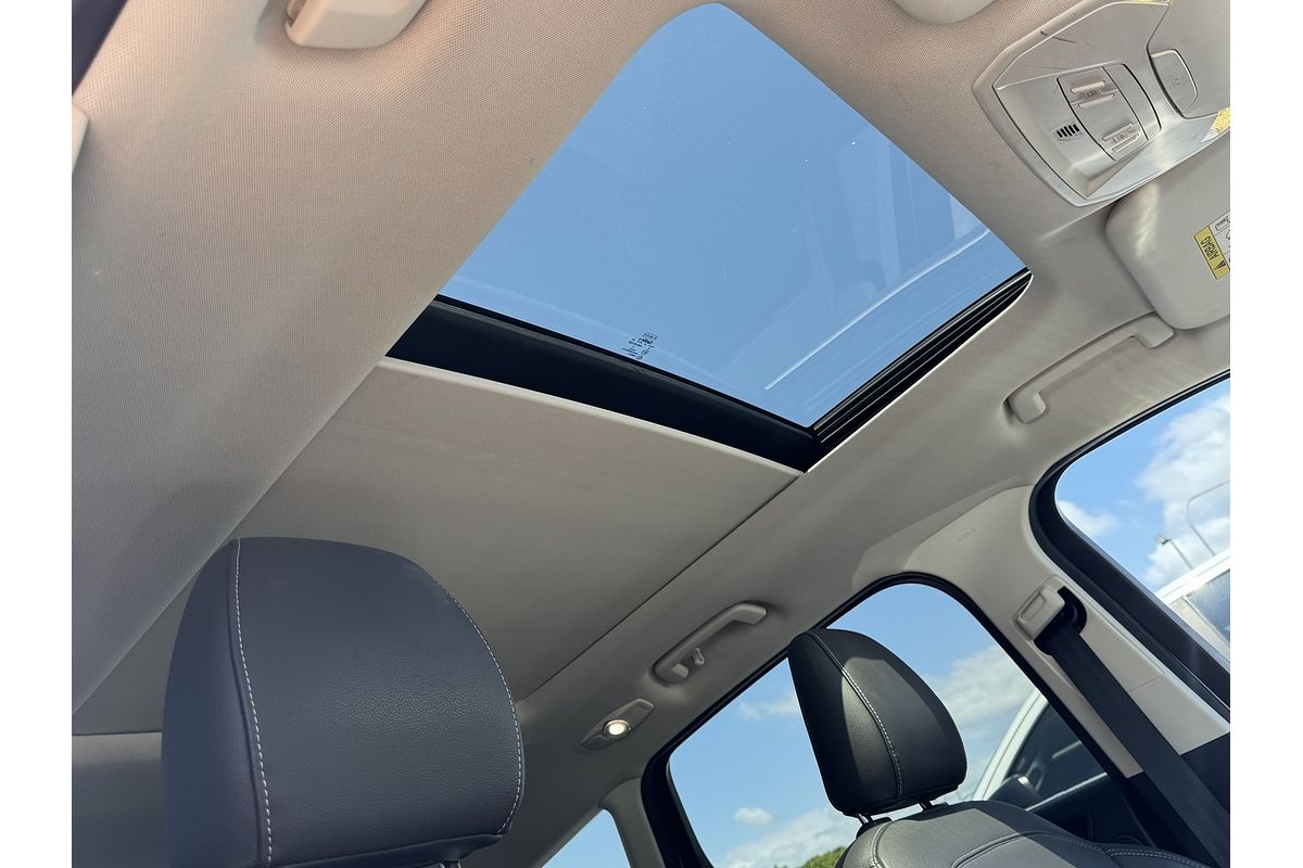 2017 Ford Escape Titanium ZG