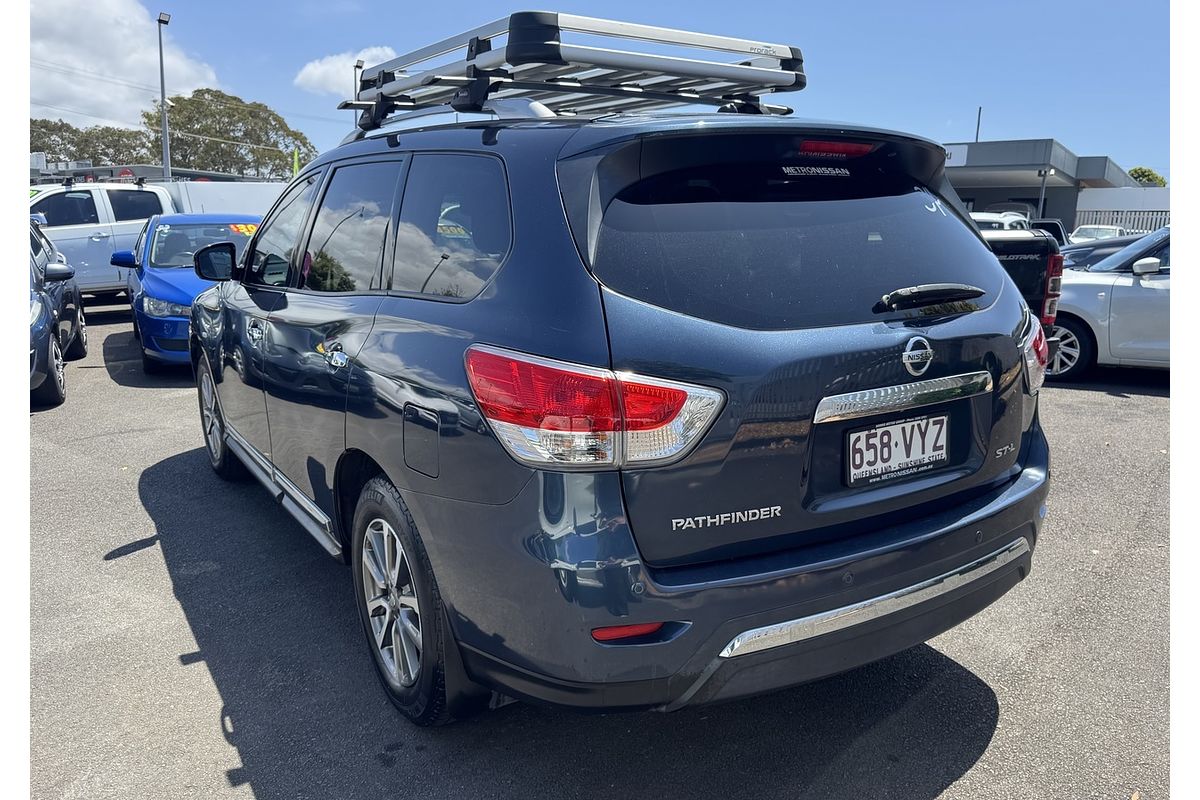 2015 Nissan Pathfinder ST-L R52