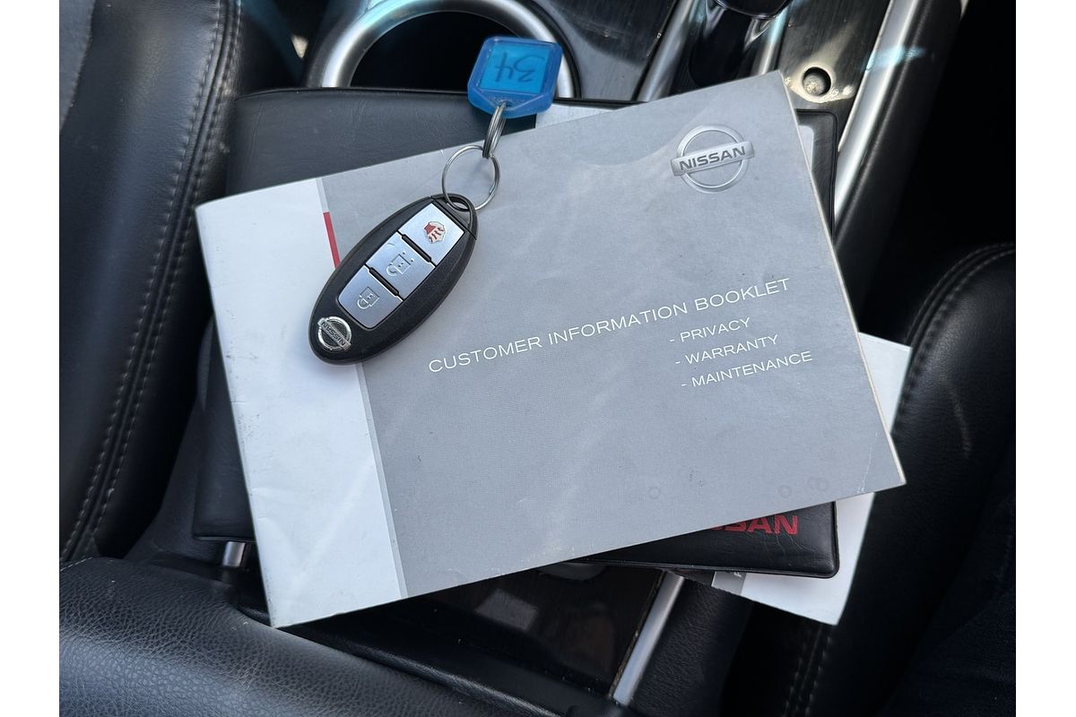 2015 Nissan Pathfinder ST-L R52