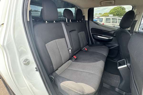 2019 Mitsubishi Triton GLS MR 4X4