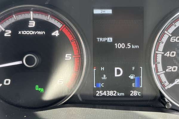 2019 Mitsubishi Triton GLS MR 4X4