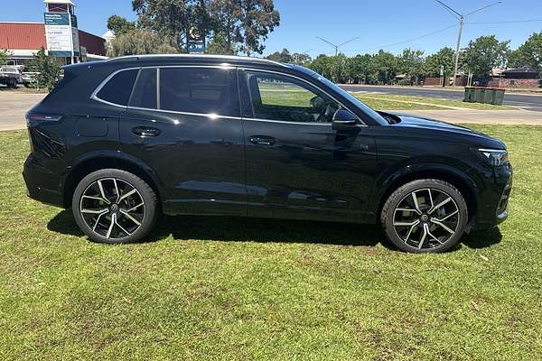 2025 Volkswagen Tiguan 195TSI R-Line CT