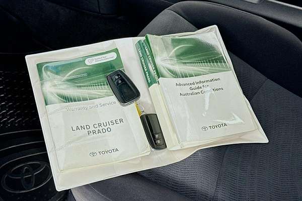 2023 Toyota Landcruiser Prado GX GDJ150R