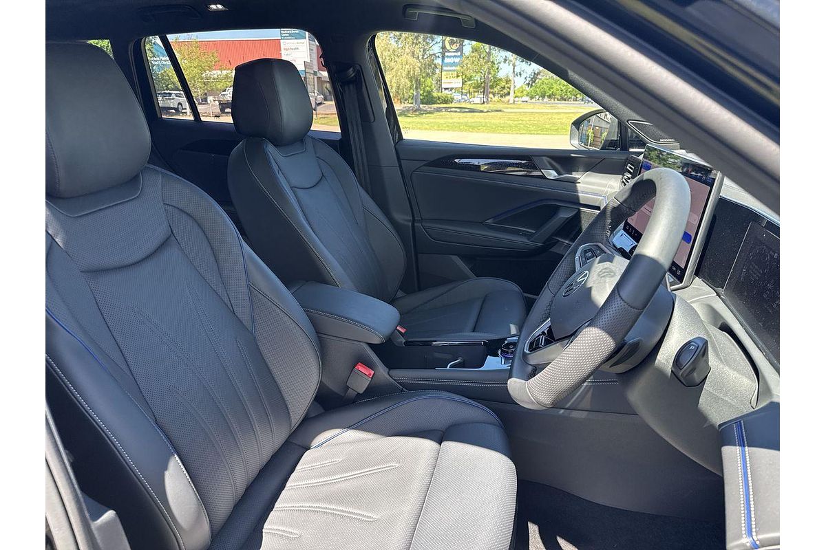 2025 Volkswagen Tiguan 195TSI R-Line CT