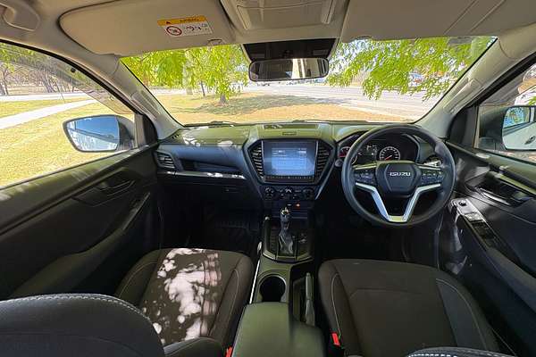 2020 Isuzu D-MAX SX High Ride Rear Wheel Drive