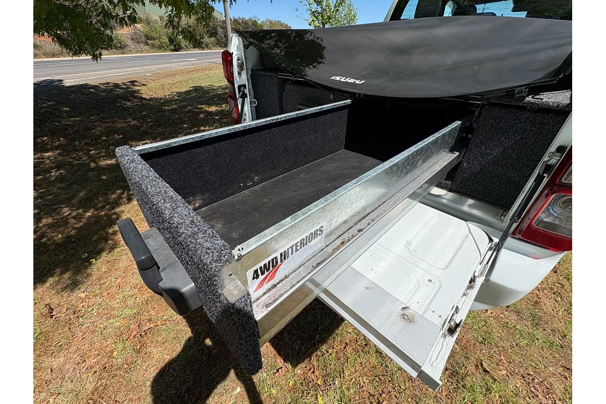 2020 Isuzu D-MAX SX High Ride Rear Wheel Drive