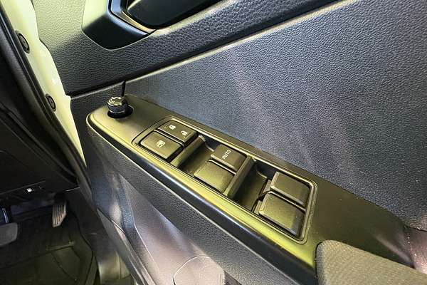 2020 Isuzu D-MAX SX High Ride Rear Wheel Drive