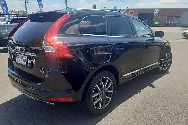 2017 Volvo XC60 T5 Luxury