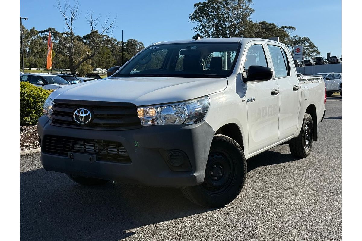2016 Toyota Hilux Workmate GUN125R 4X4