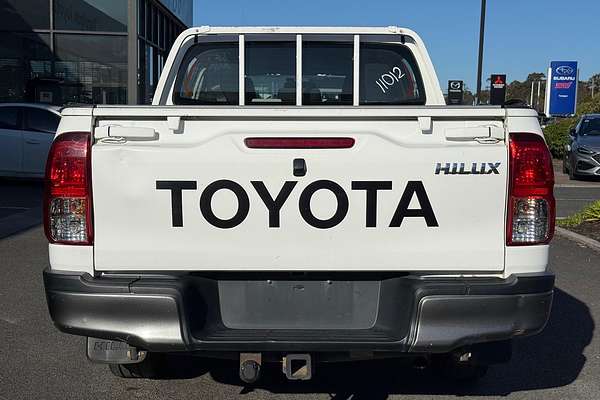2016 Toyota Hilux Workmate GUN125R 4X4