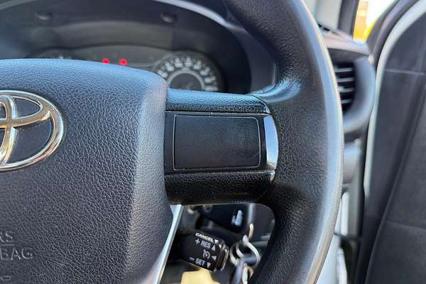 2016 Toyota Hilux Workmate GUN125R 4X4