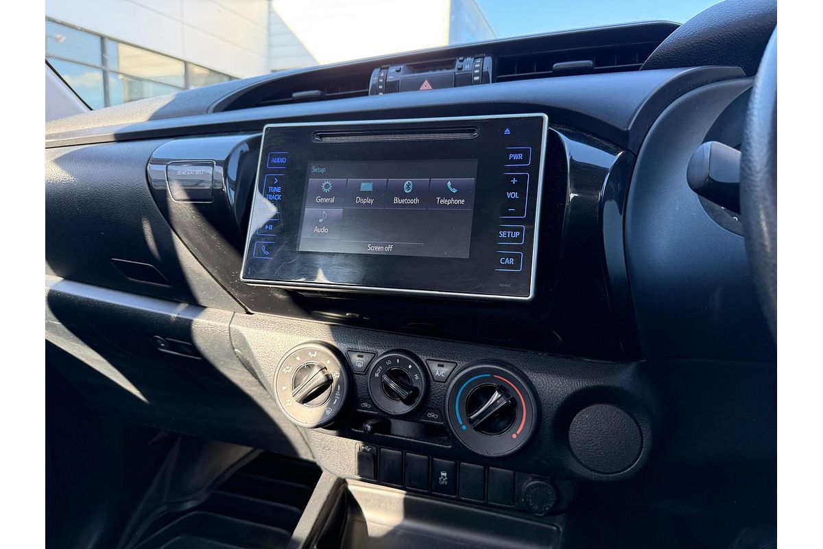 2016 Toyota Hilux Workmate GUN125R 4X4