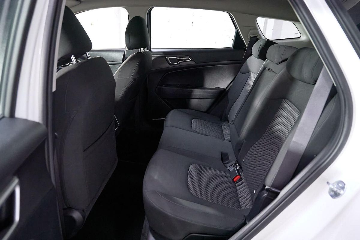 2023 Kia Sportage S NQ5