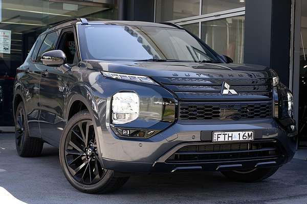 2024 Mitsubishi Outlander PHEV GSR ZM