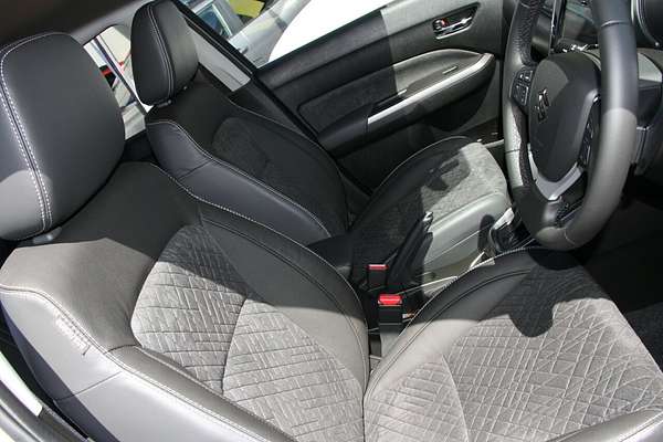 2024 Suzuki Vitara Turbo LY Series II