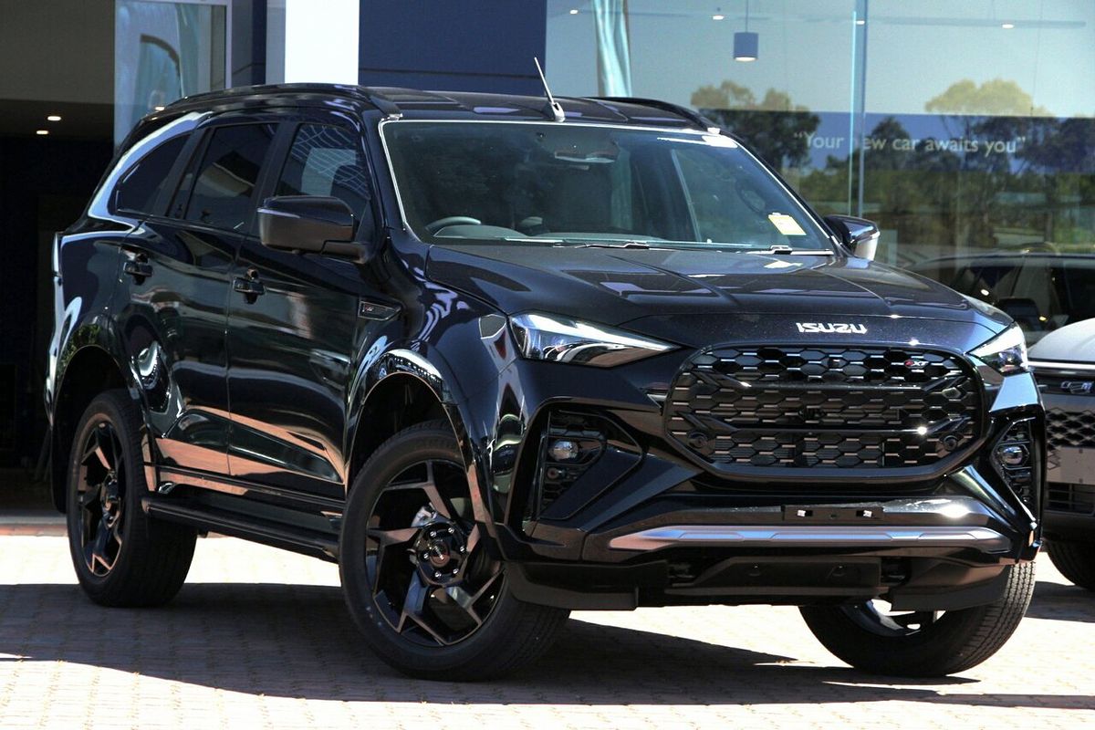 2025 Isuzu MU-X X-TERRAIN
