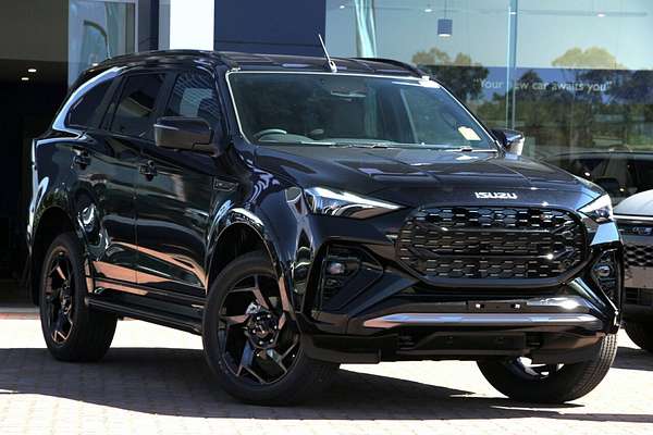2025 Isuzu MU-X X-TERRAIN