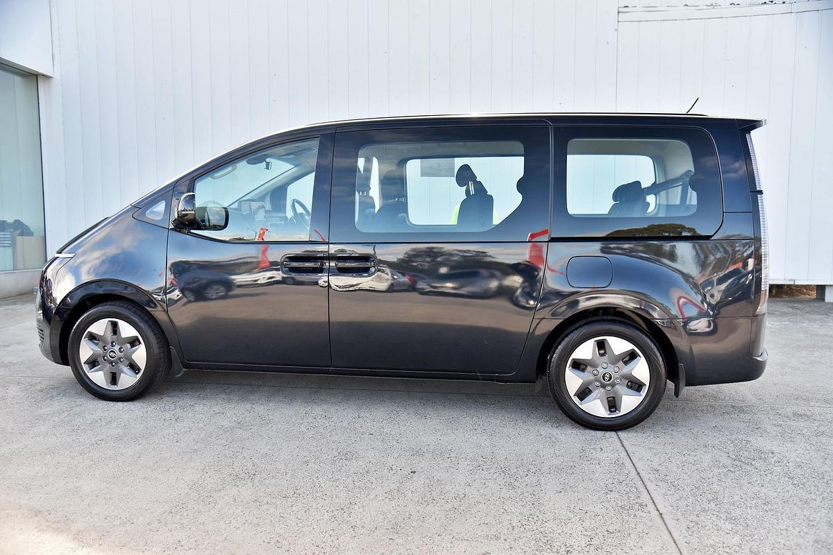 2022 Hyundai STARIA US4.V2