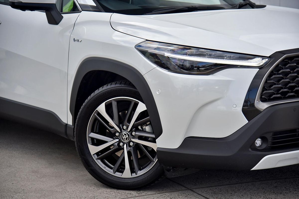 2024 Toyota Corolla Cross Atmos MXGH15R
