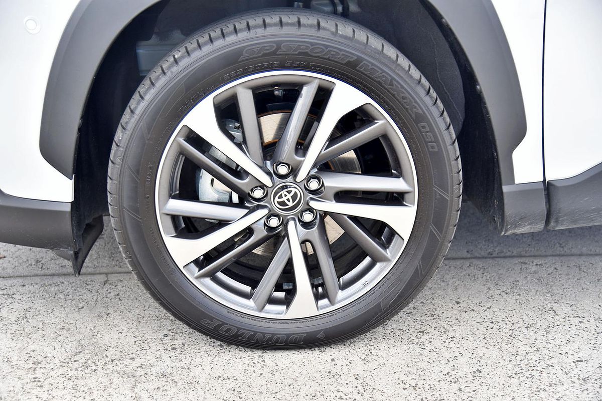 2024 Toyota Corolla Cross Atmos MXGH15R