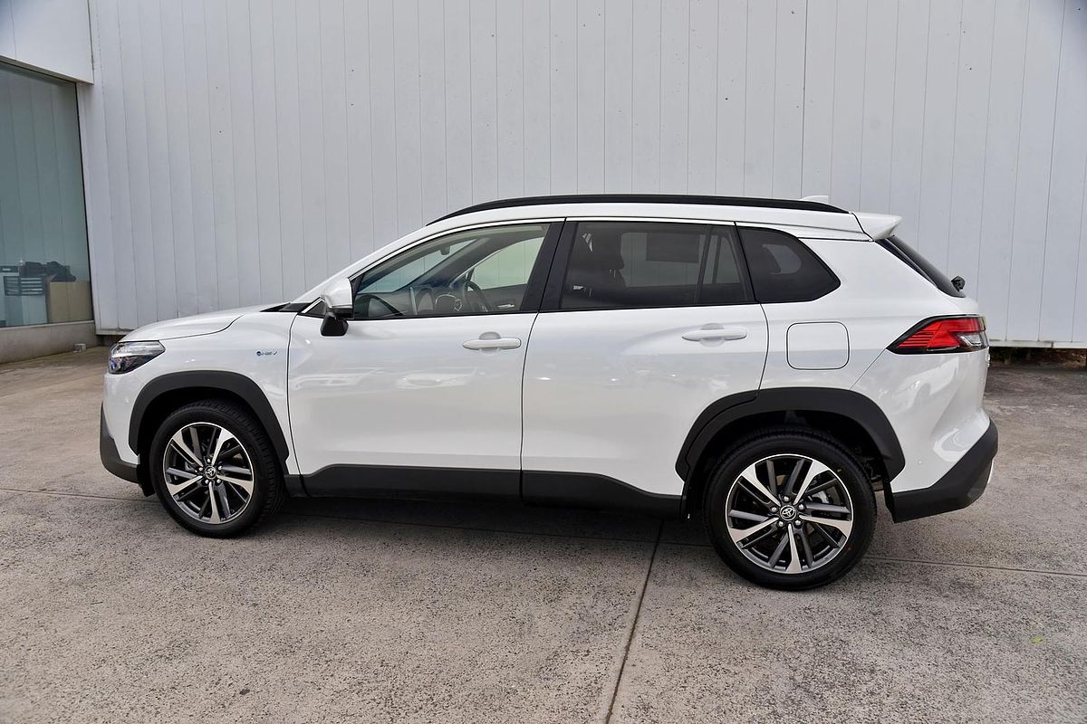 2024 Toyota Corolla Cross Atmos MXGH15R