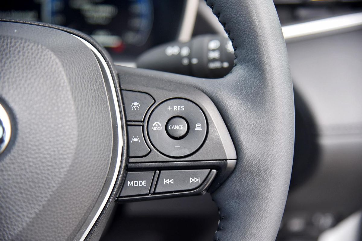 2024 Toyota Corolla Cross Atmos MXGH15R