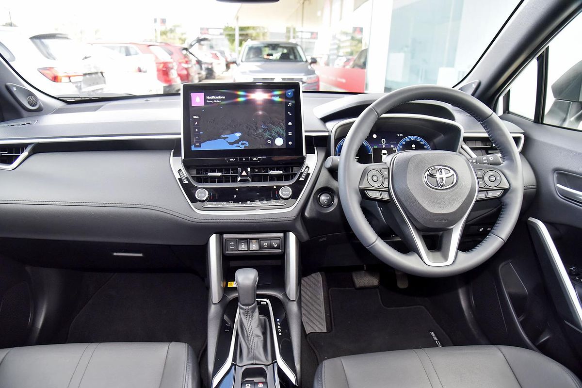 2024 Toyota Corolla Cross Atmos MXGH15R