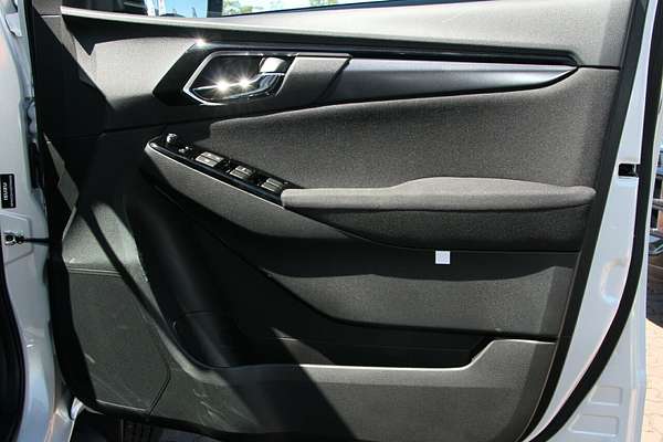 2025 Isuzu MU-X LS-U