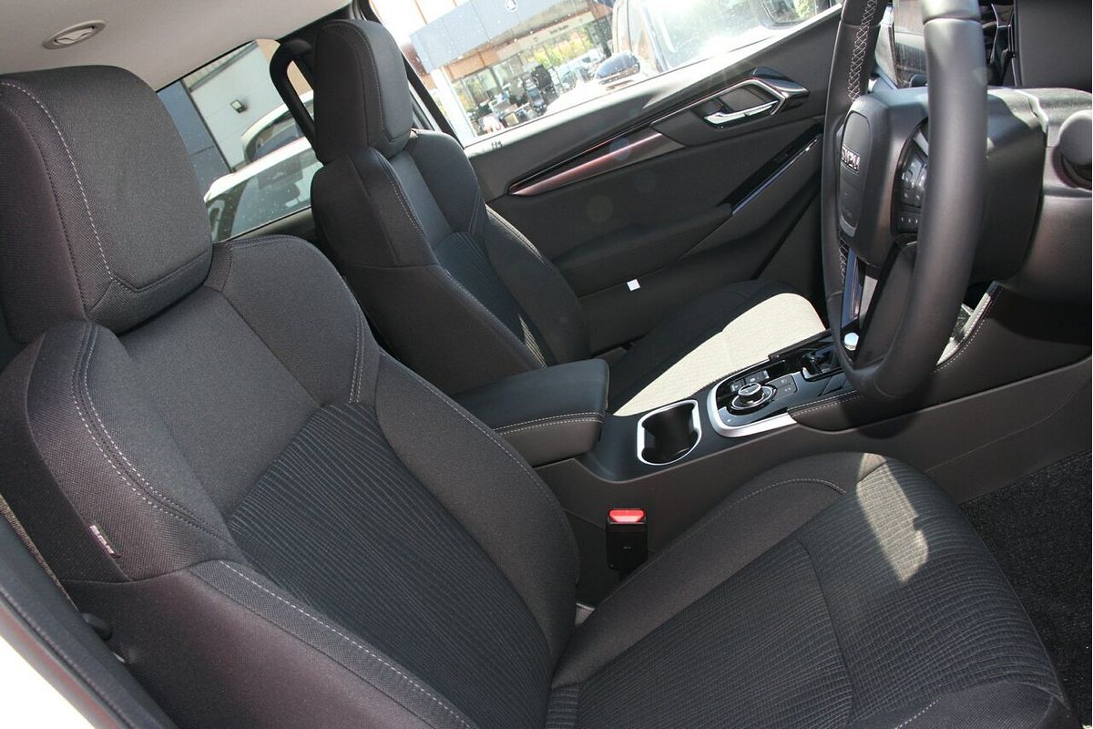 2025 Isuzu MU-X LS-U
