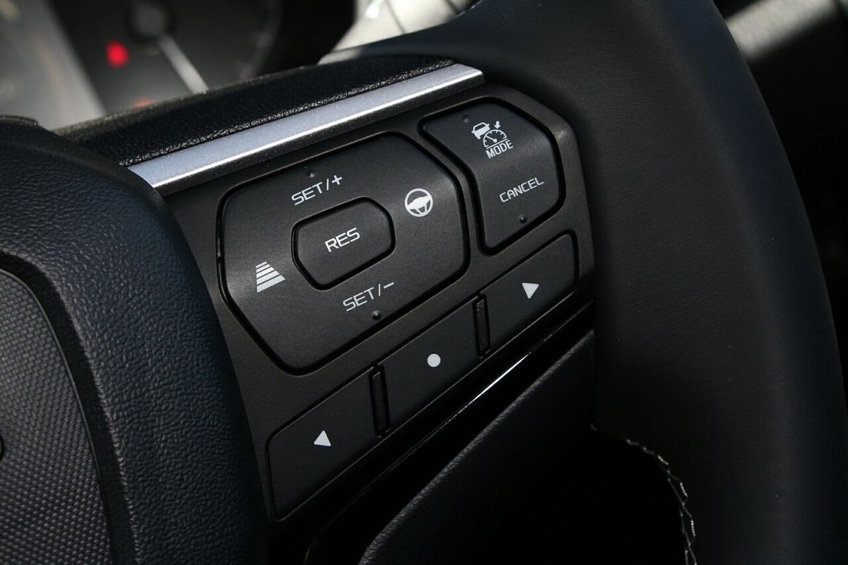 2025 Isuzu MU-X LS-U