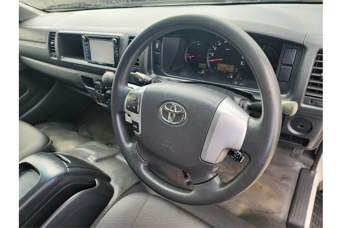 2018 Toyota Hiace Commuter KDH223R ELWB High Roof