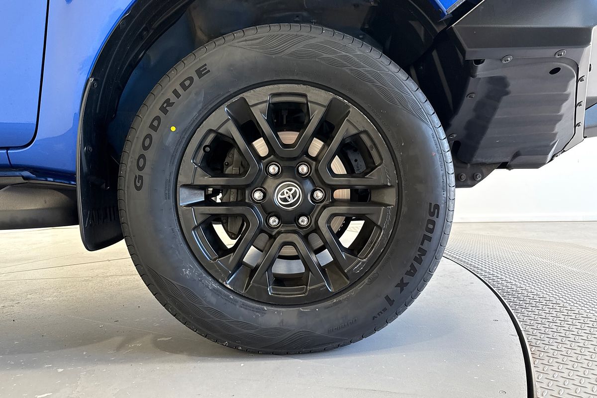 2020 Toyota Hilux SR5 GUN126R 4X4