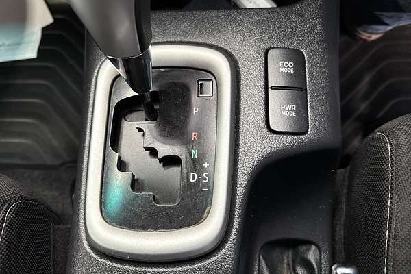 2020 Toyota Hilux SR5 GUN126R 4X4