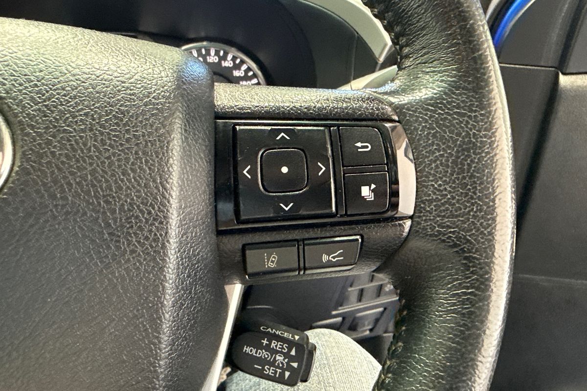 2020 Toyota Hilux SR5 GUN126R 4X4