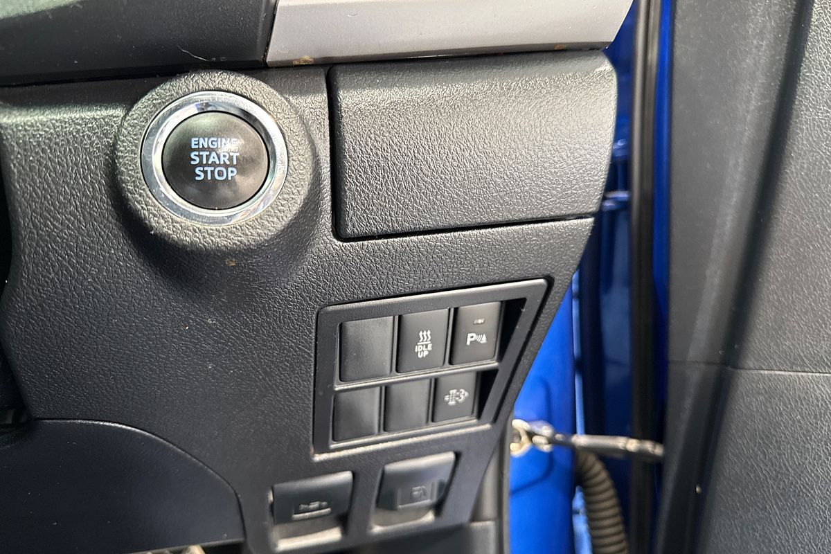 2020 Toyota Hilux SR5 GUN126R 4X4