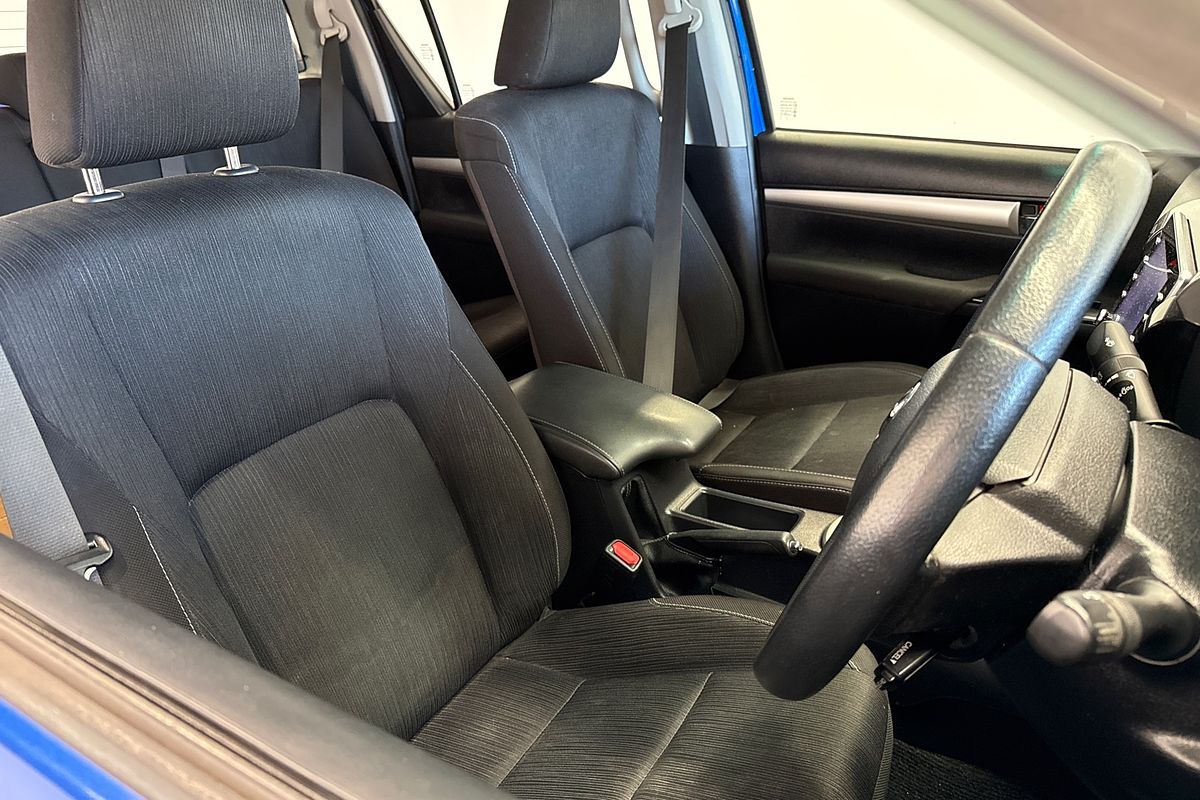 2020 Toyota Hilux SR5 GUN126R 4X4