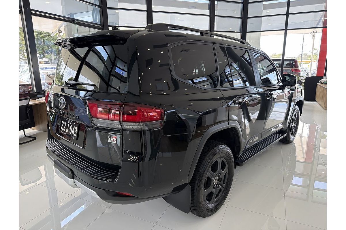2023 Toyota Landcruiser GR Sport FJA300R