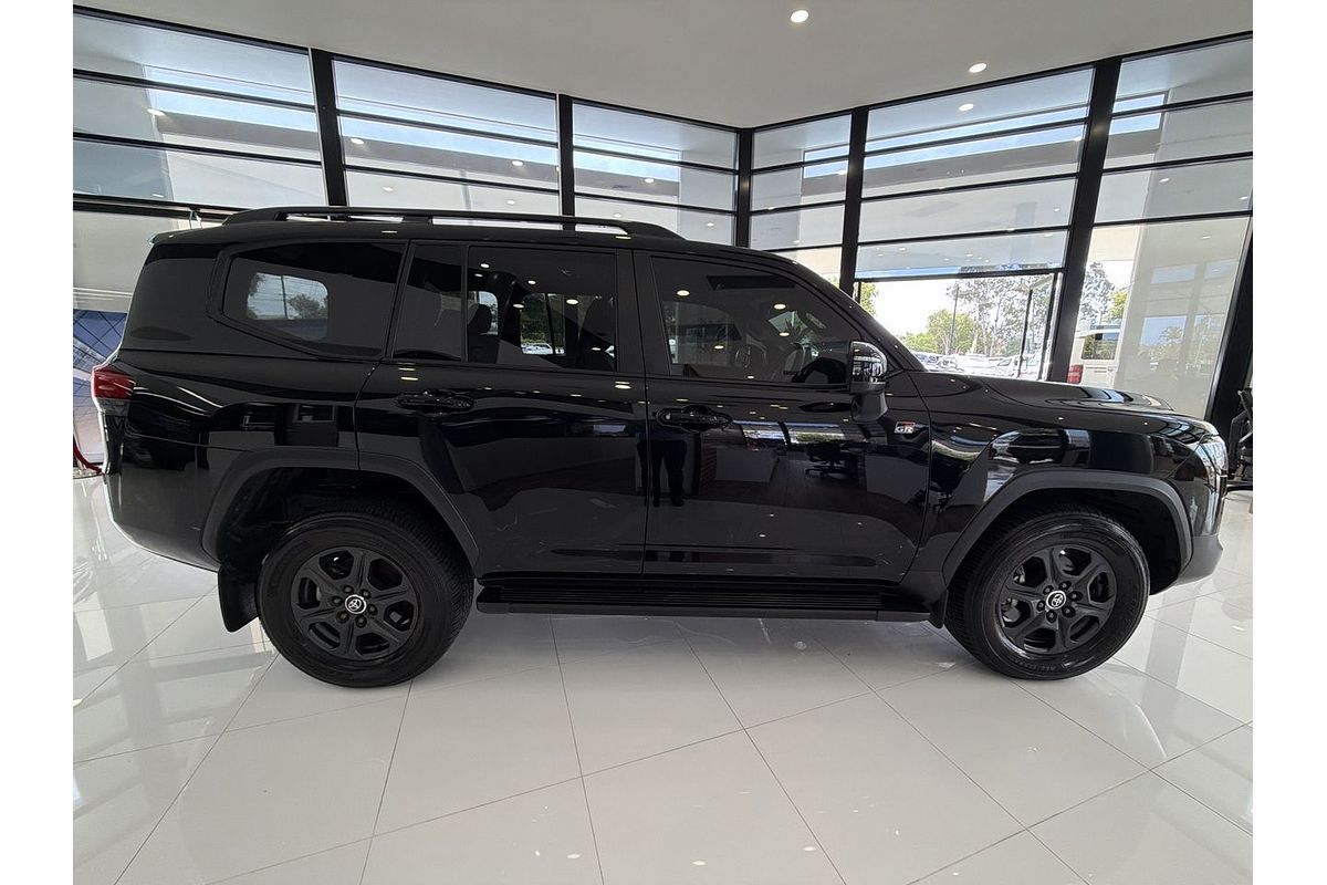 2023 Toyota Landcruiser GR Sport FJA300R