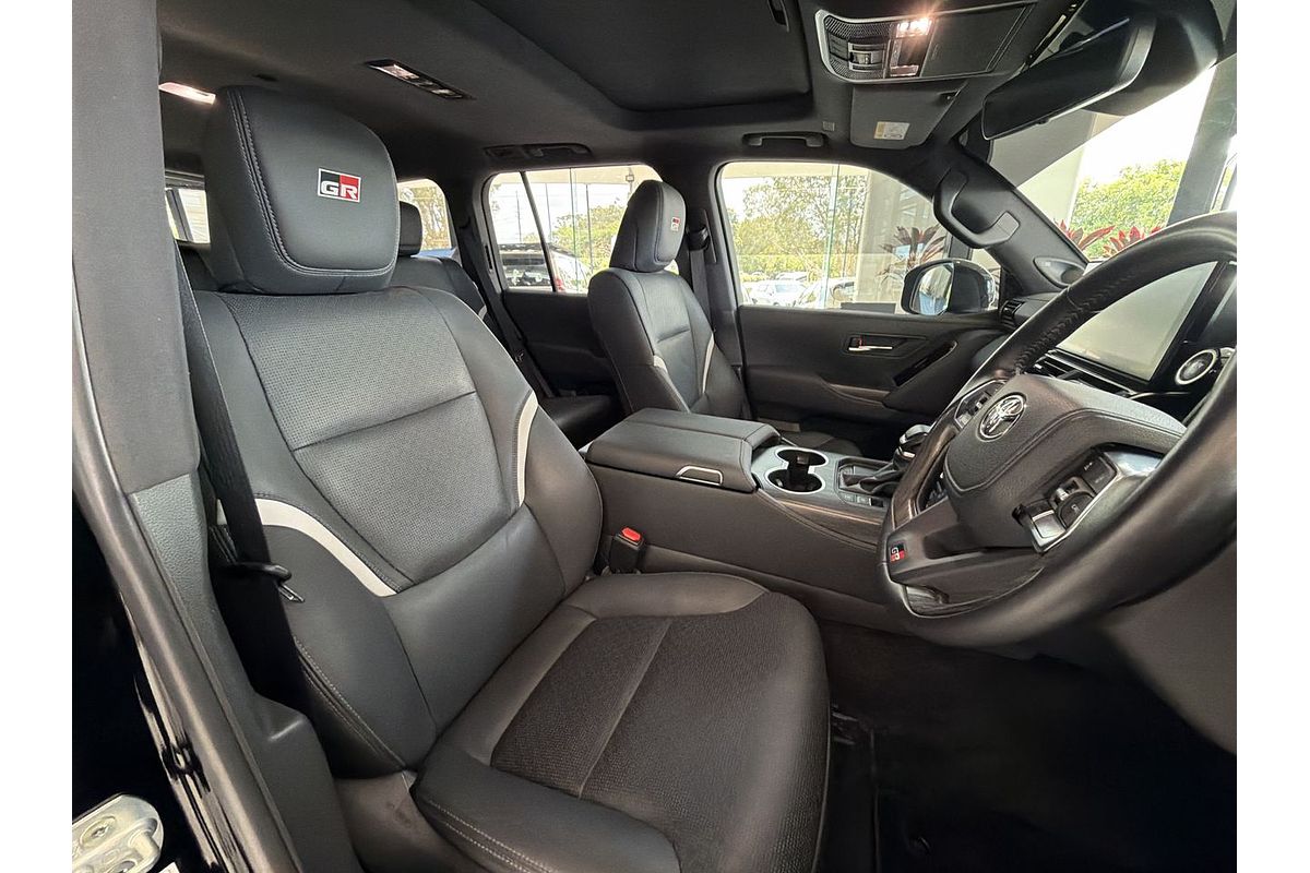 2023 Toyota Landcruiser GR Sport FJA300R