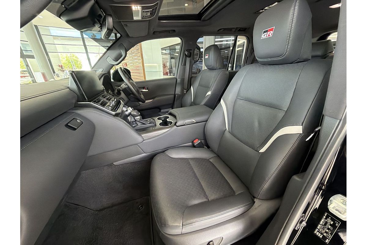 2023 Toyota Landcruiser GR Sport FJA300R